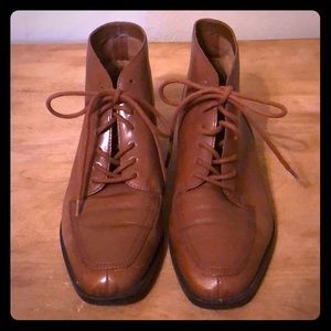 Brown Nine West booties!!